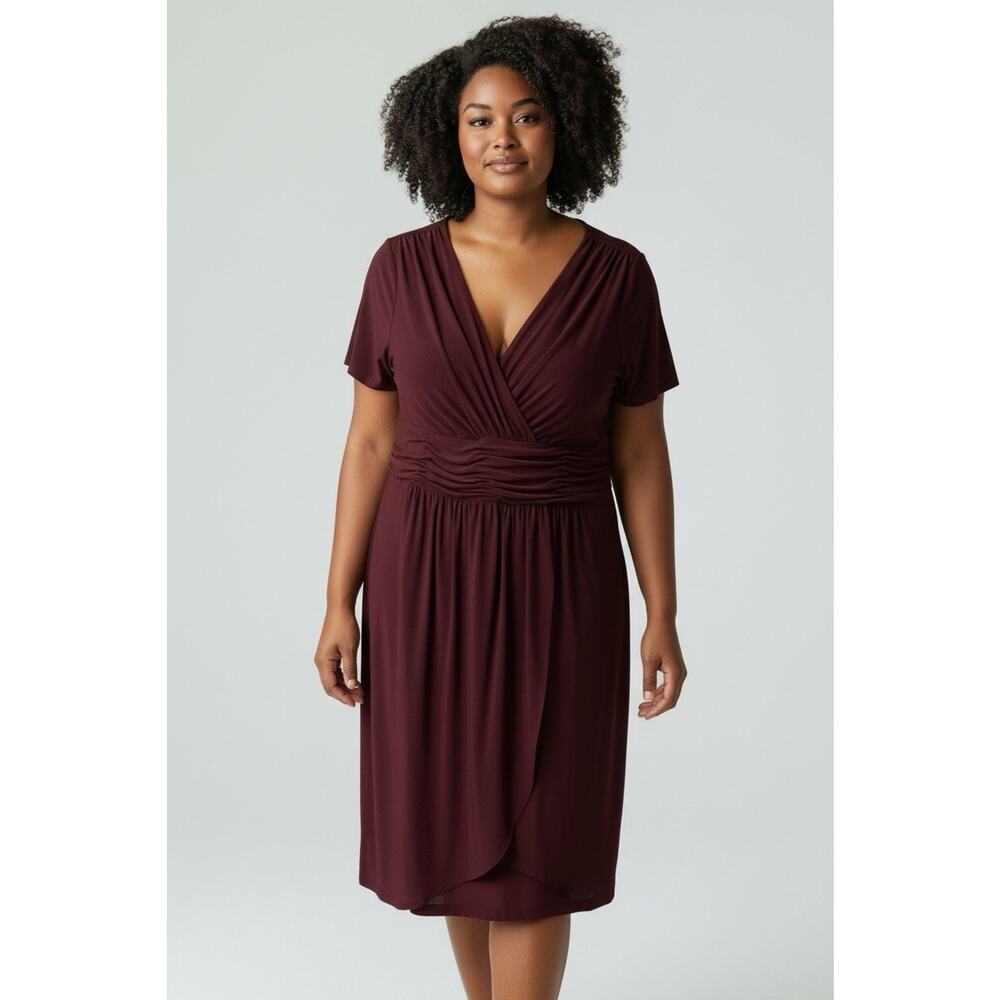 Evan Picone Plus Dress Size 16 Wine Colored Ruched Waist Midi Cocktail Party